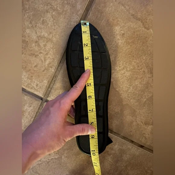 NWT Women’s Comfy Black Ballet Flats! - Picture 6 of 12